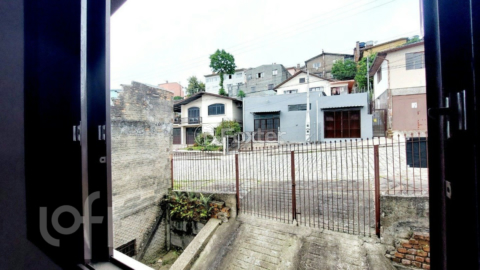 Image 9 - 960611