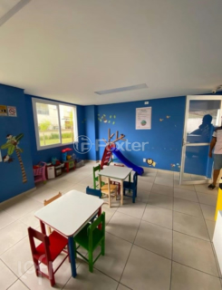 Image 21 - 960657