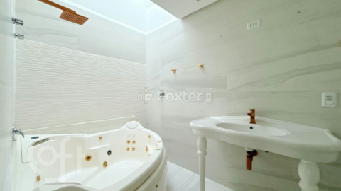 Image 31 - 960679