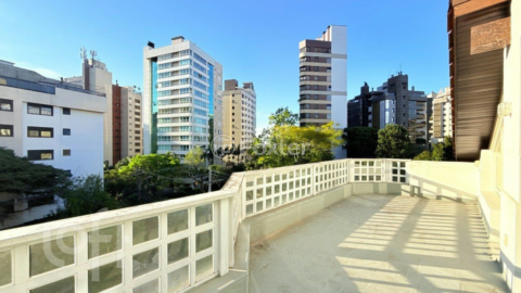 Image 22 - 960679