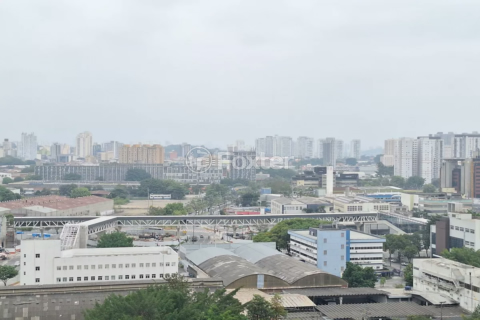 Image 16 - 960724