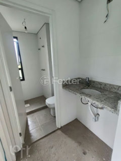 Image 11 - 960751