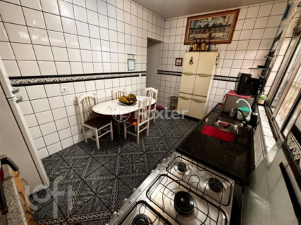 Image 3 - 960853