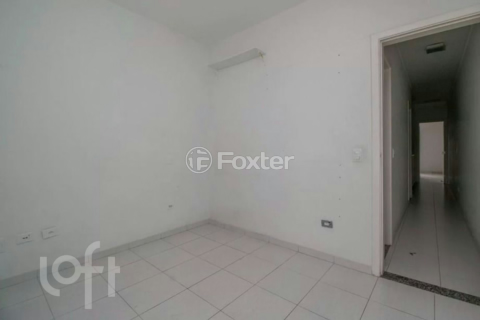 Image 7 - 960902