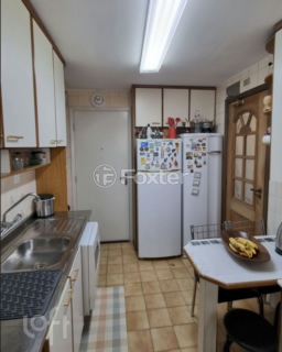Image 8 - 960921