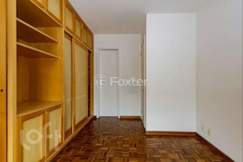 Image 7 - 960925