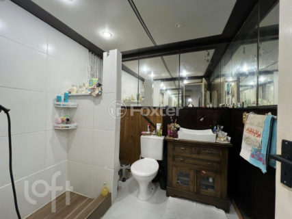 Image 13 - 961136
