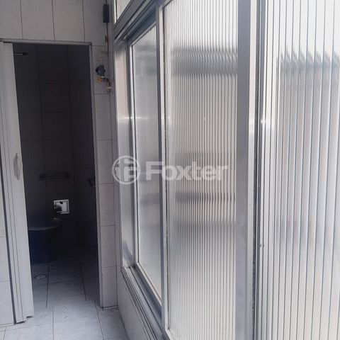 Image 6 - 961221