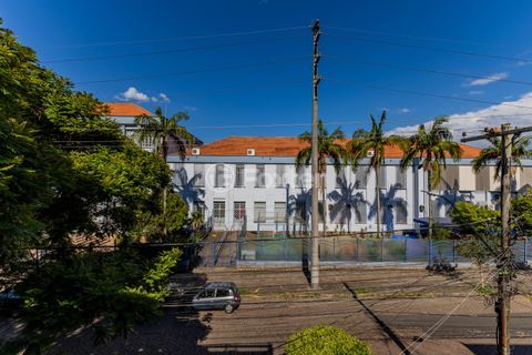 Image 11 - 961513