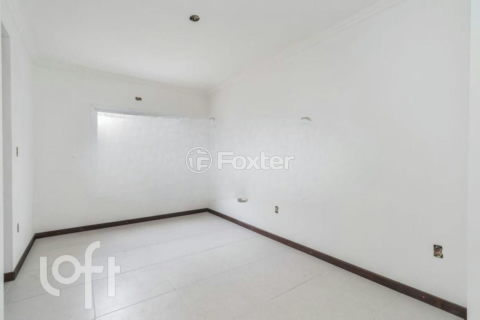 Image 33 - 961700