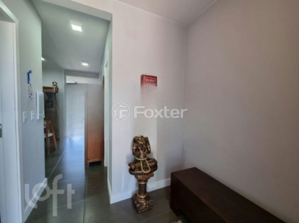 Image 35 - 961724