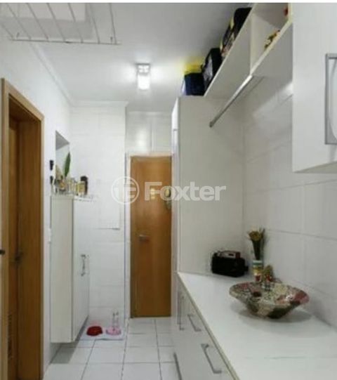 Image 1 - 961751