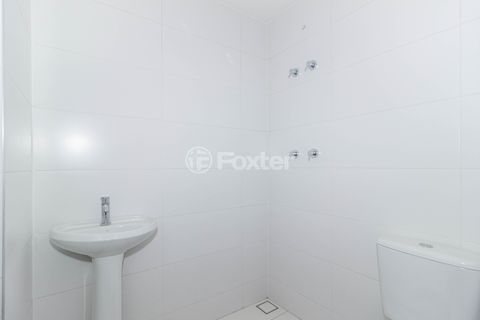 Image 34 - 961859