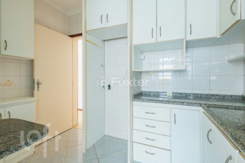 Image 11 - 961874