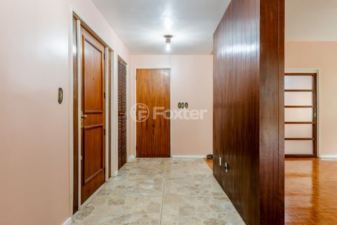 Image 8 - 961885