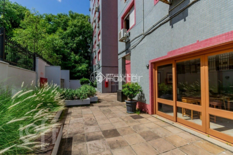 Image 85 - 961962