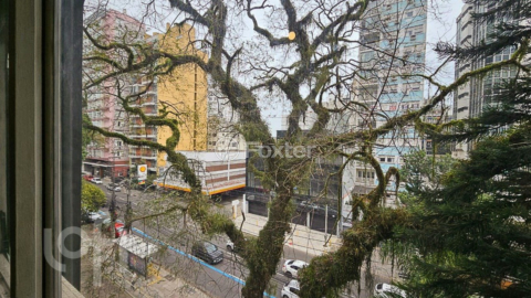 Image 10 - 962252