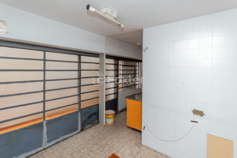 Image 37 - 962561