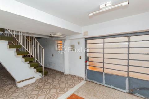 Image 38 - 962561