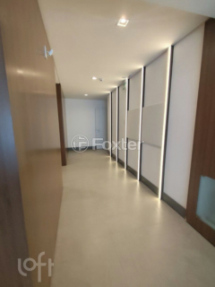 Image 8 - 962758