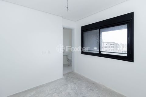 Image 31 - 962782