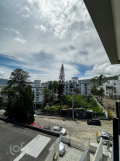 Image 9 - 962786