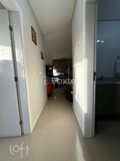Image 5 - 962843