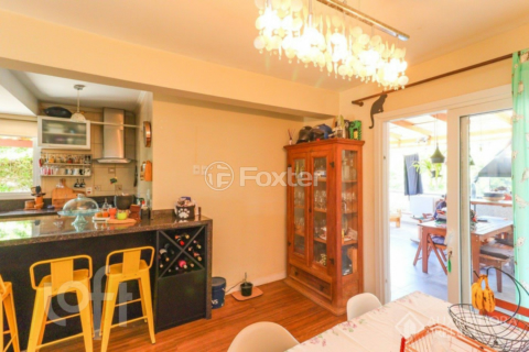 Image 3 - 962937