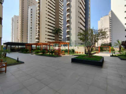 Image 11 - 963002