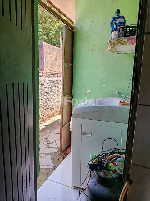 Image 10 - 963130