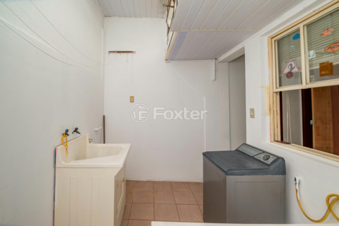Image 21 - 964006