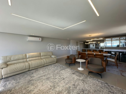 Image 7 - 964833