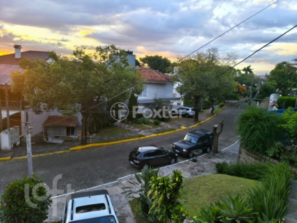 Image 11 - 964887