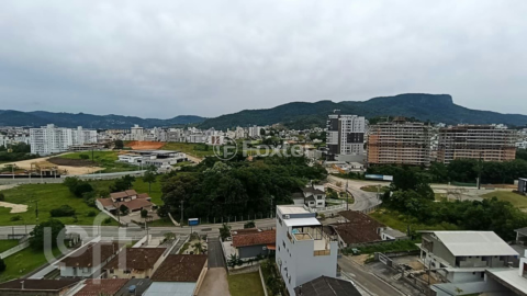 Image 12 - 965018