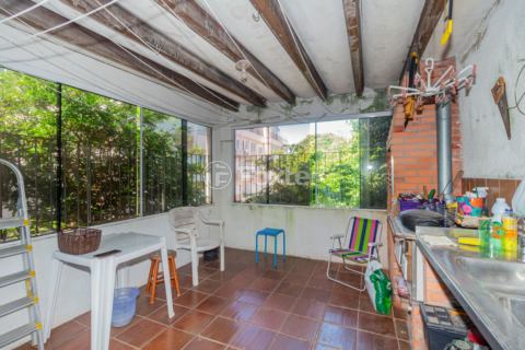 Image 35 - 965056