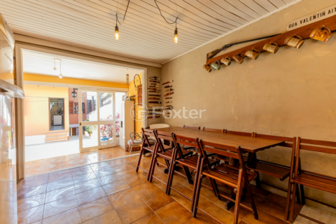 Image 32 - 965160