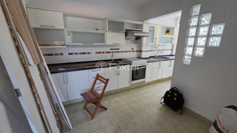 Image 4 - 965437