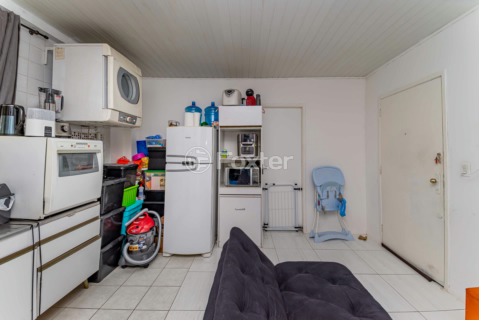 Image 4 - 965678