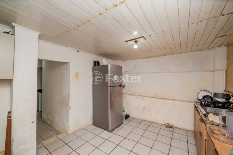 Image 65 - 965733