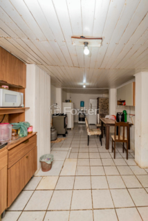 Image 70 - 965733