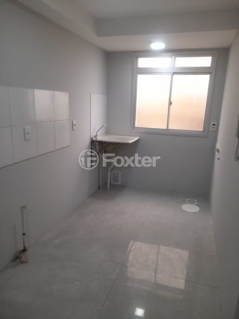 Image 3 - 965764