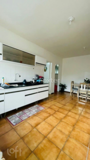 Image 11 - 965843