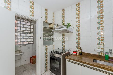 Image 17 - 966215
