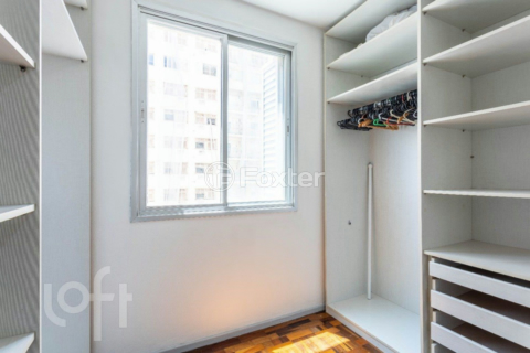 Image 12 - 966631