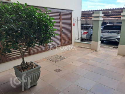 Image 22 - 966685