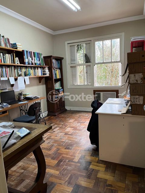 Image 10 - 966688