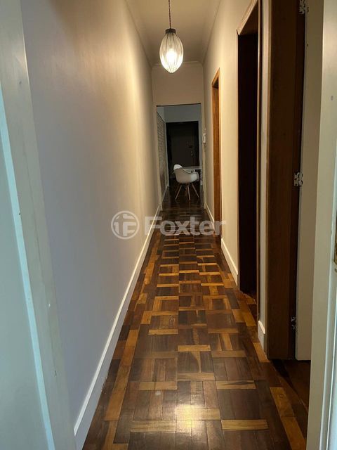 Image 7 - 966688