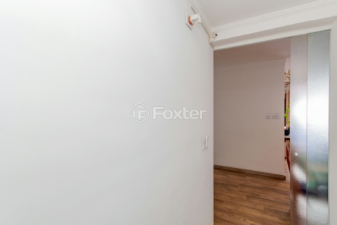 Image 28 - 966860