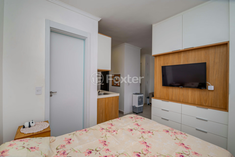 Image 4 - 966883