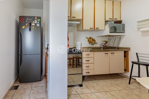 Image 31 - 966918